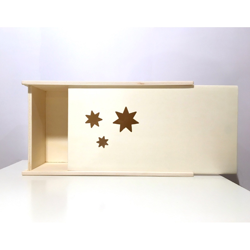 Handgemachte Holzbox mit Sternenhimmel