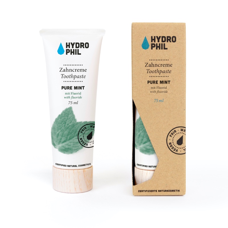 Zahnpasta mit Fluorid und Pfefferminzgeschmack in der umweltfreundlichen Verpackung von Hydrophil im cosa Kosmetik Onlineshop