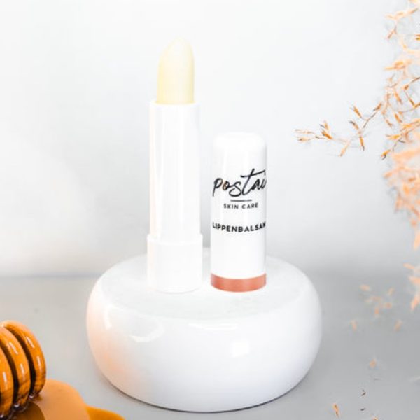 Langanhaltender Lippenbalsam für trockene und empfindliche Lippen von POSTAI im cosa Kosmetik Onlineshop
